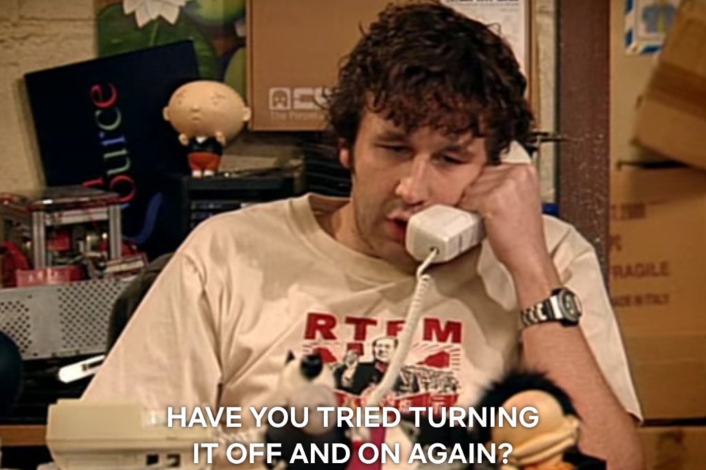 Das Meme Have you tried turning it off and on again von IT Crowd als Symbolbild für den IT-Fachräftemangel.