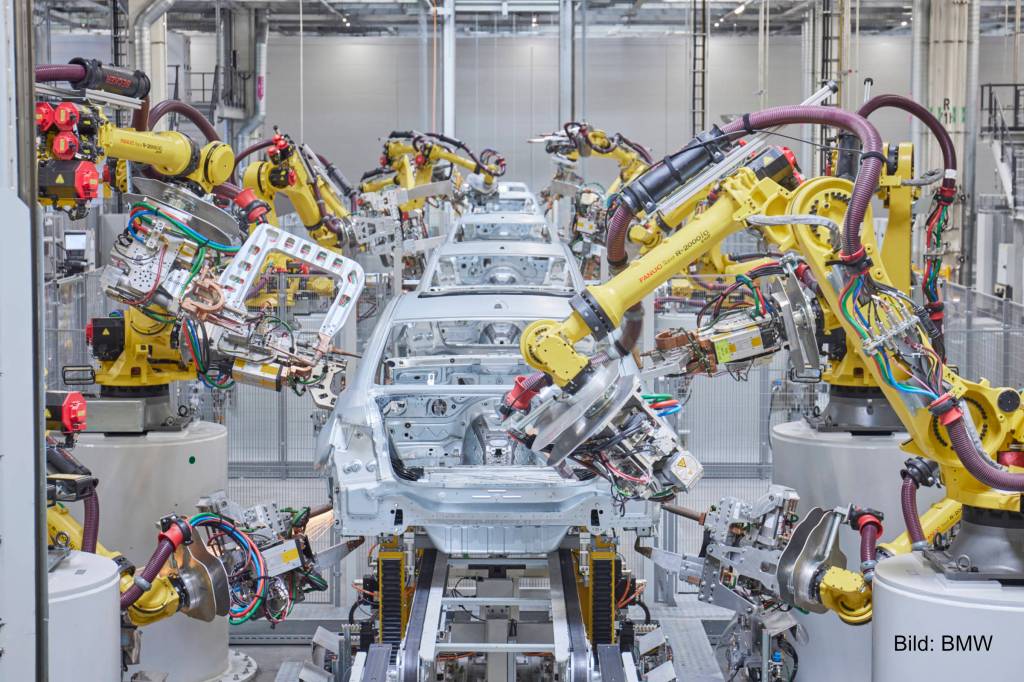 Eine Autoproduktion von BMW in China. Deutsche Autohersteller stehen in China vor politischen Risiken.