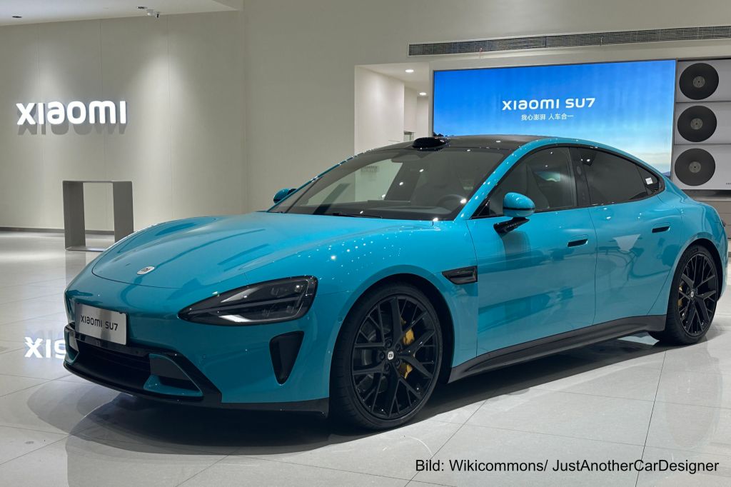 Wegen des Unfalls eines Xiaomi SU7 tobt in china eine Debatte darüber, wer die Verantwortung für Probleme mit Fahrassistenzsystemen trägt.